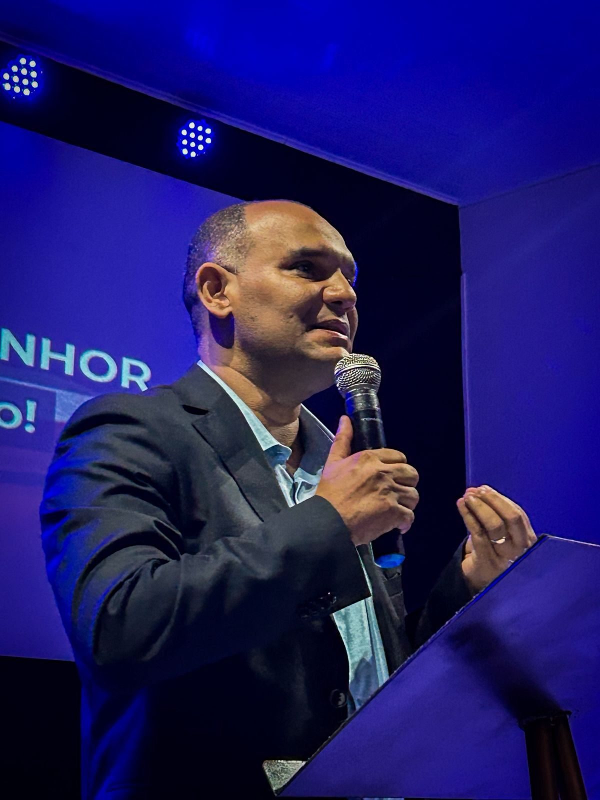 José Emidio Calazans no púlpito